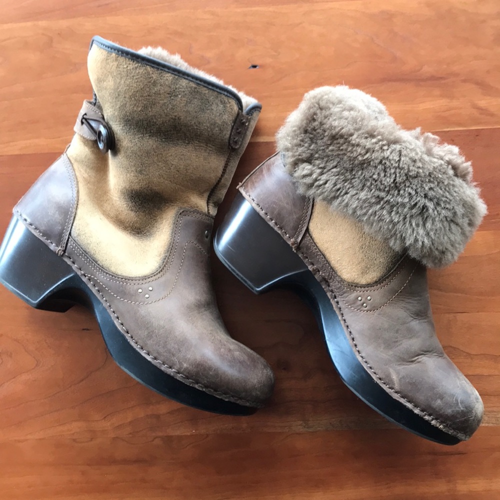 Dansko fur lined boots